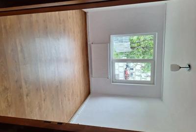 Apartament cu 3 camere semidecomandat în Dărmănești - 9