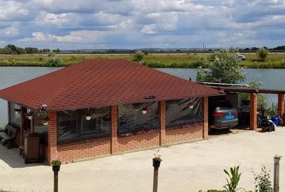 Casă cu 4 camere cu Teren 63700 Mp în Borș - 1