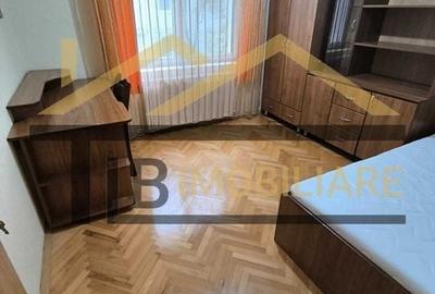 Apartament de 4 camere, 95mp, decomandat, Zona Electromures - 2