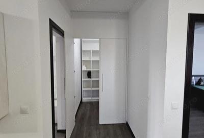 Apartament cu 4 camere decomandat în Geamăna - 3