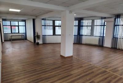 Birou, de 106 mp, în Târgu Cucu - 2