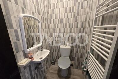 Apartament cu 4 camere decomandat în Central - 2