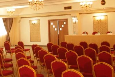 Spatiu evenimente tip ballroom, 440 mp + 1000 mp parcare privata - 5