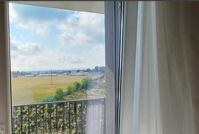 Garsonieră decomandată, mobilată în Tractorul - 13