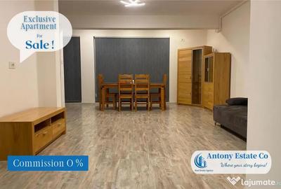 Apartament cu 3 camere semidecomandat în Sântandrei