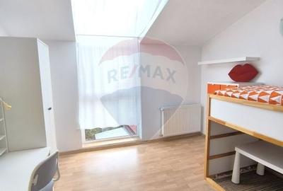 Casa tip duplex de inchiriat - 38