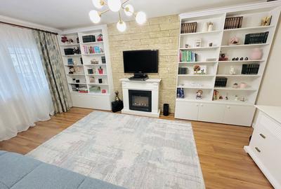 Apartament cu 4 camere decomandat în Central - 2