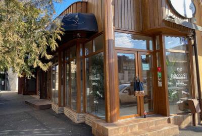 Spațiu comercial, de 60 mp, în Polonă - 2