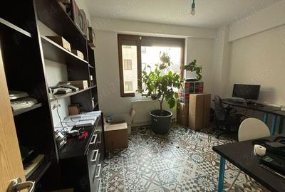 APARTAMENT CU 2 CAMERE IN COMPLEX NOU IN ZONA ARADULUI ,LA 120.000 eur - 4