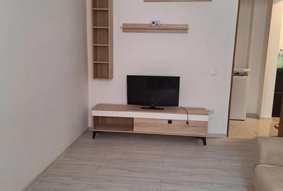 Apartament cu 2 camere decomandat în Radu Negru