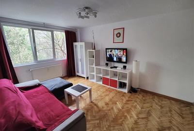 Apartament cu 2 camere decomandat, mobilat în Giurgiului