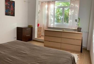 Brancoveanu, zona Spitalul Marie Currie, Ap.4 cam. - 5