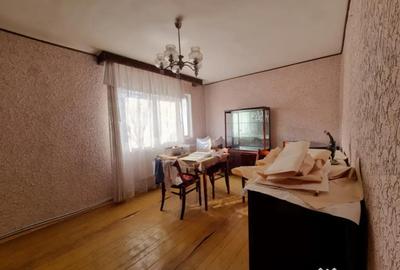 Apartament cu 3 camere decomandat în Bistrița Lac - 2