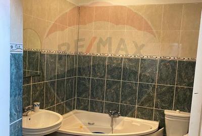 Casa / Vila cu 5 camere de vanzare in zona Central - 23