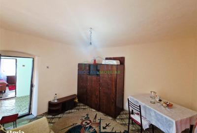 Casă cu 3 camere cu Teren 664 Mp în Gângiova - 13