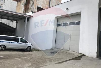Spațiu industrial, de 404 mp, în Aurel Vlaicu - 8