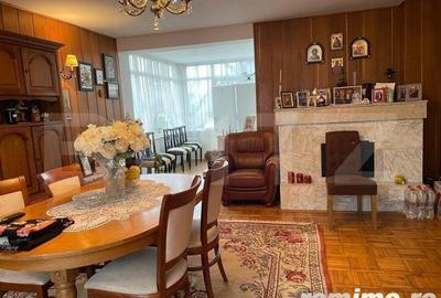 Casă cu 8 camere cu Teren 900 Mp în Sfântu Ilie - 2