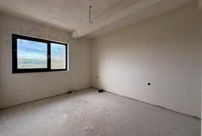 Duplex cu 4 camere cu Canalizare în Dâmbul Rotund - 5