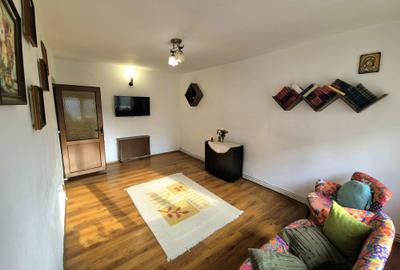 Apartament cu 3 camere decomandat în Central - 2