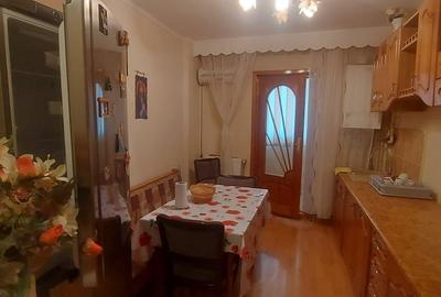 Apartament cu 2 camere decomandat în Central - 4