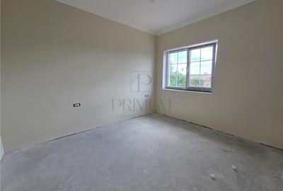 Duplex cu 4 camere cu Canalizare în Moșnița Veche - 3