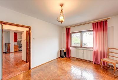 Unirii - Negru Voda, apartament 2 camere spatios, nemobilat, 70 mp. - 10