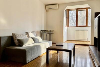 Apartament cu 3 camere decomandat, mobilat în Titan - 2