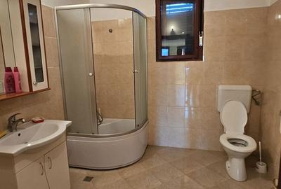 Casă cu 4 camere în Central - 7