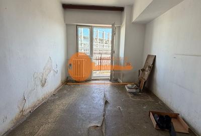 Apartament cu 3 camere decomandat în Crângași - 4