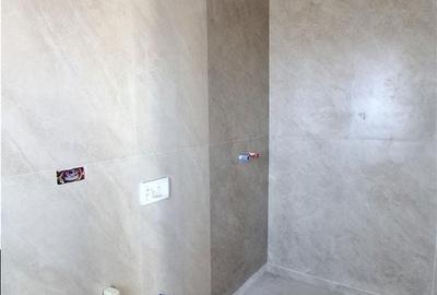 Casă cu 4 camere cu Teren 400 Mp în Rediu - 4