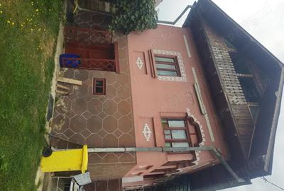 Casă cu 4 camere cu Teren 1100 Mp în Voroveni - 9