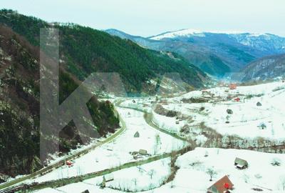 Teren  de vanzare cu Autorizatie de Constructie  Aprobata - Rau Sadului - 7