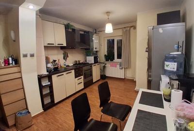 Apartament 2 camere, 57 mp, zona 1 Mai - 5