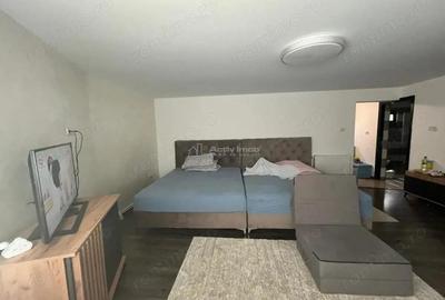 Caransebes, Casa la Cheie P+E+M, Zona ACR - 5