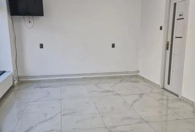 Spatiu comercial - 3