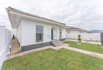 Casă individuală cu 4 camere cu Teren 527 Mp în Hărman - 2