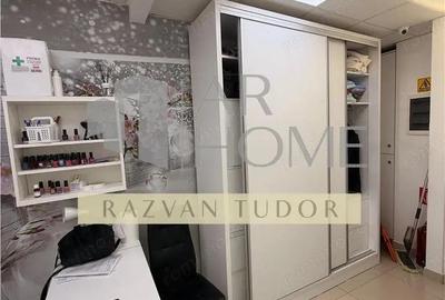 Spațiu comercial, de 61 mp, în Republicii