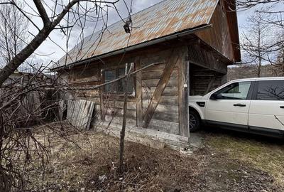 Casă cu 2 camere în Petrova - 1