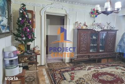 Apartament cu 4 camere semidecomandat în Trivale - 1