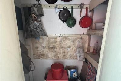 RECO Apartament 4 camere, decomandat, Zona Cantemir - 2