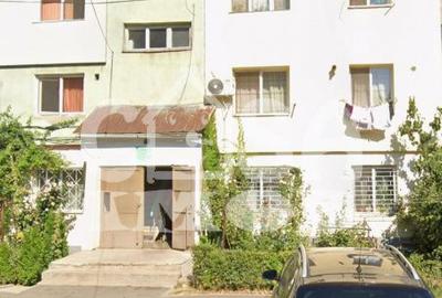 Apartament cu 2 camere semidecomandat în Micro 8 - 9