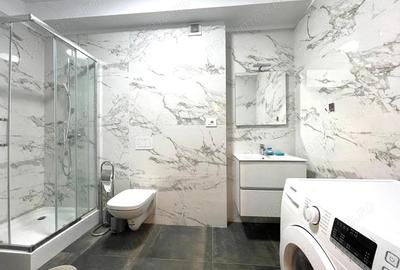 Apartament cu 2 camere semidecomandat, mobilat în Soarelui