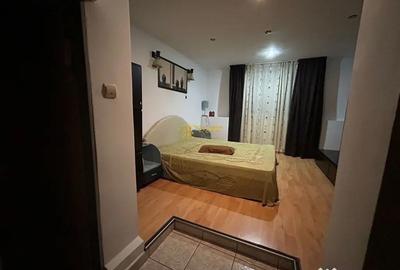 Apartament cu 4 camere semidecomandat în Cug - 1