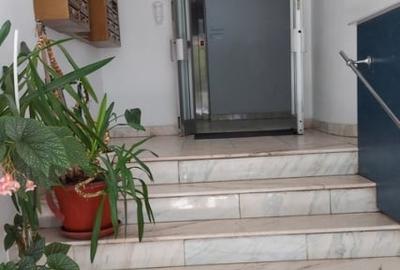 Garsoniera Renovata Integral Burebista 1,42 mp, AC + Boiler, Etaj 8/9 - 9