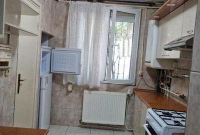 Apartament cu 3 camere decomandat în Brâncoveanu