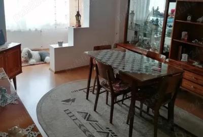 Apartament decomandat in Cartier Racadau - 2