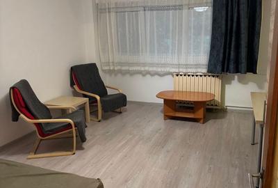 Garsonieră decomandată în Titan - 6