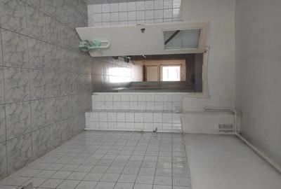 Apartament cu 3 camere decomandat în Decebal - 8
