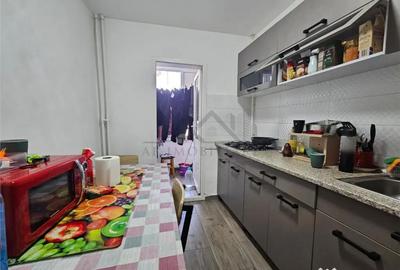 Apartament cu 2 camere decomandat în Canta