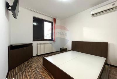 Casă cu 5 camere cu Teren 110 Mp în Palazu Mare - 8